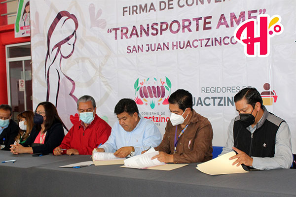 Firman convenio Huactzinco con “Transporte Ame” para beneficiar mujeres embarazadas