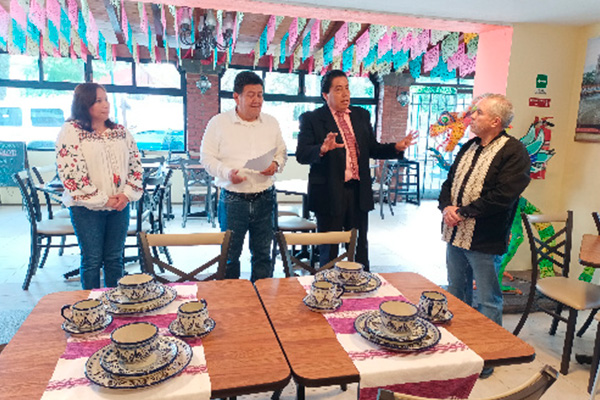 Presenta Josué Guzmán Zamora, platillos típicos del municipio de Huactzinco